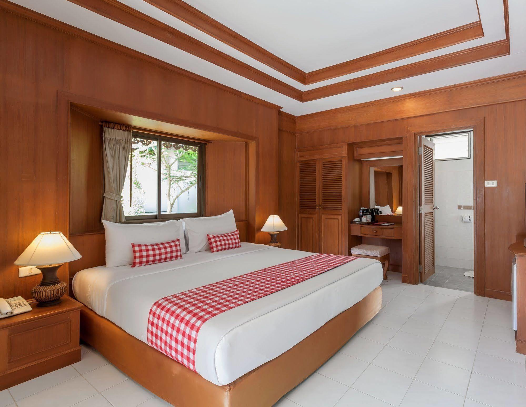 Sea Resort 4*